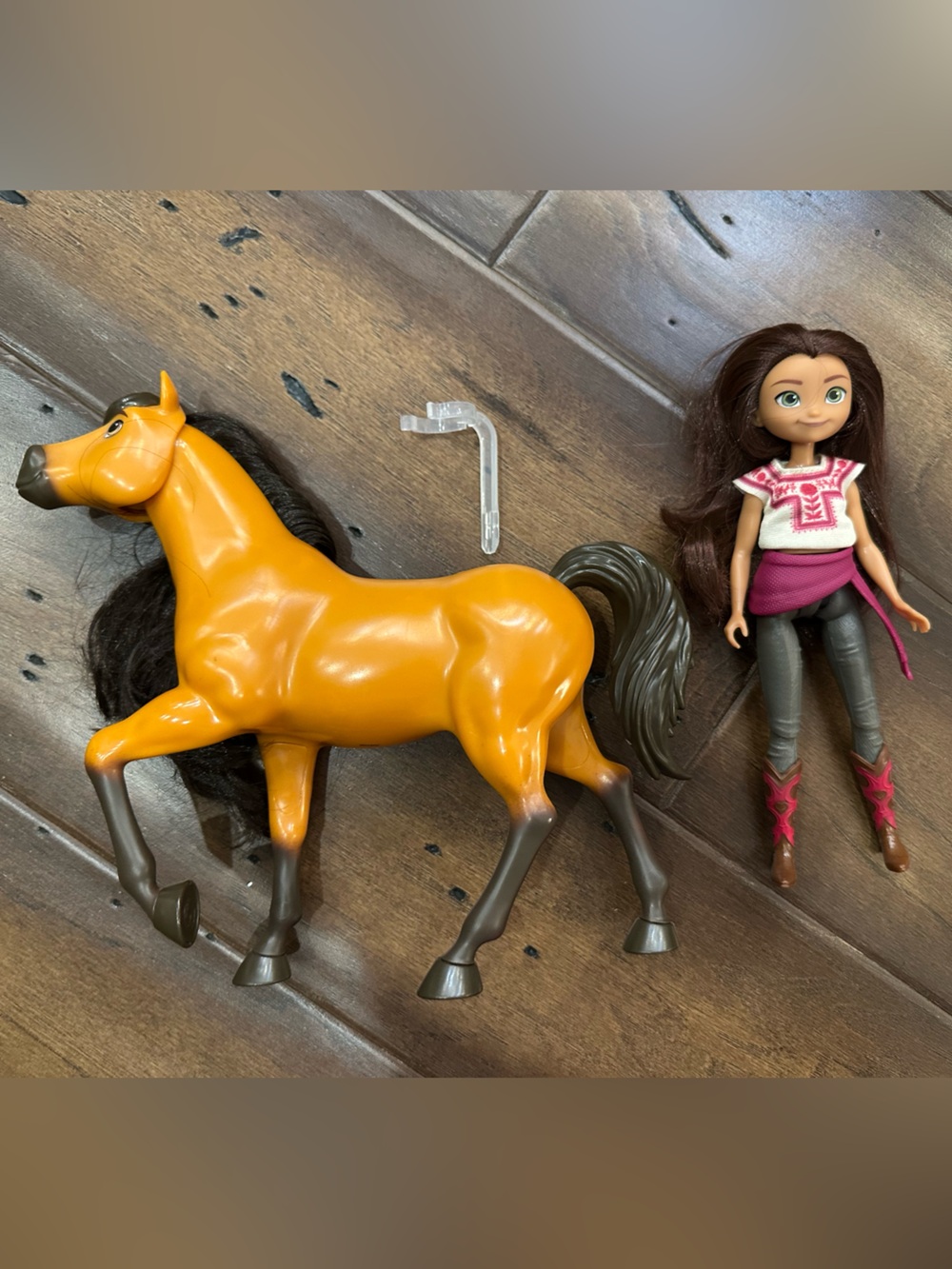 EUC Dreamworks Spirit Horse and Lucky Doll Playset